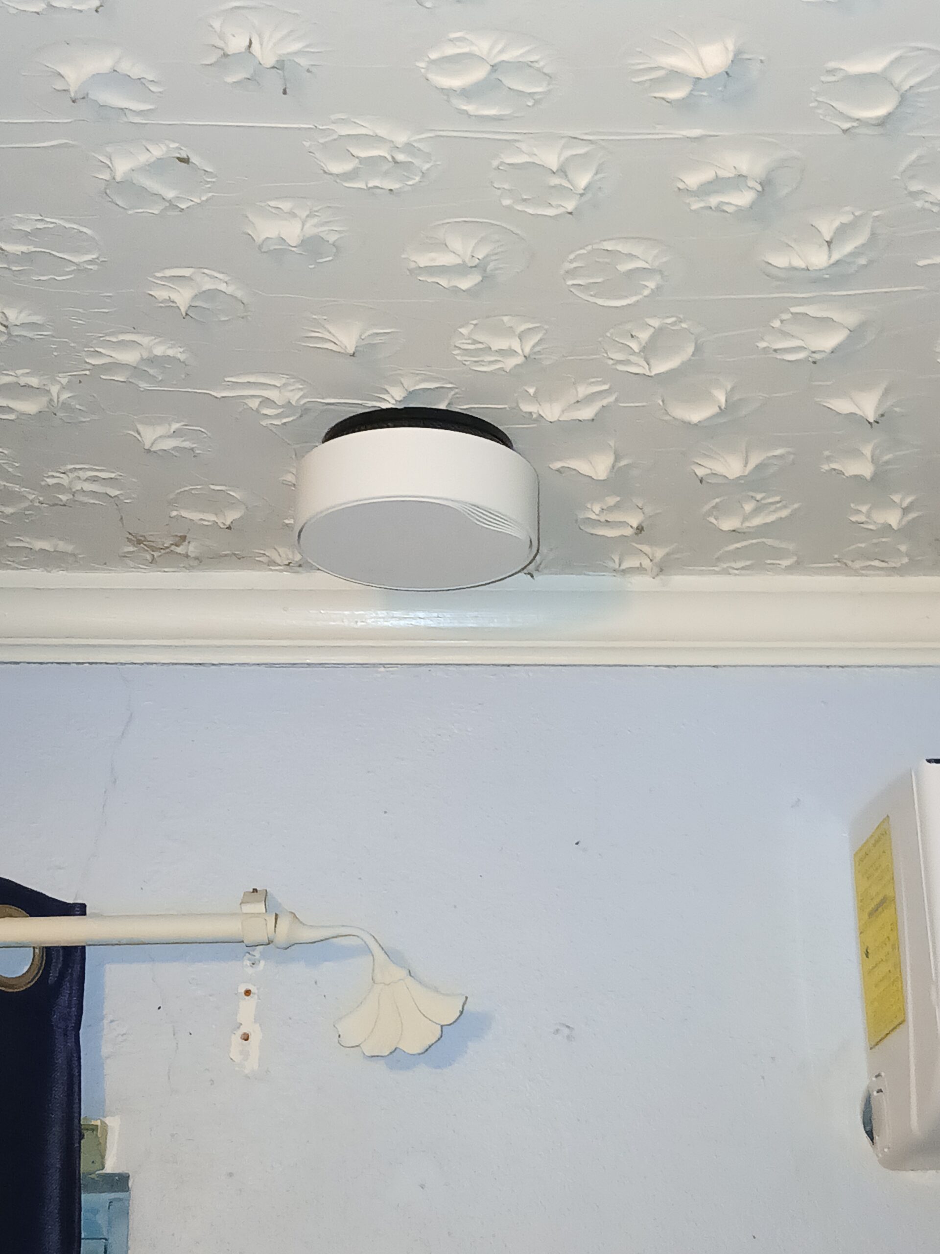 TP-Link mesh access point installed in home